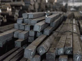 Квадрат стальной горячекатаный 80 мм н/д