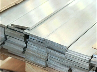 Полоса стальная 70х10 мм 6 м 2 - в «Монолит-Металлопрокат».